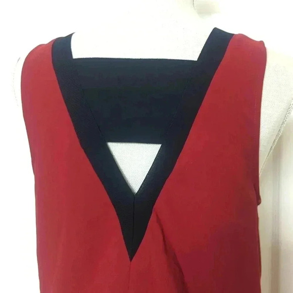 Trouve Hi-Low Shift Dress - Picture 6 of 7